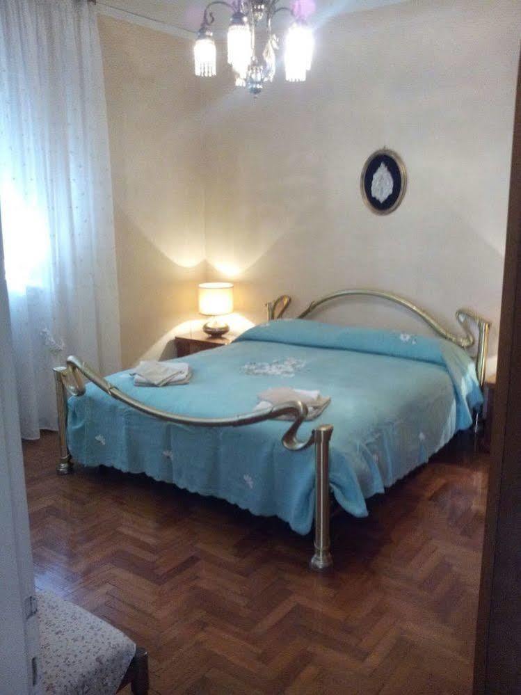 Casa Emanuela Acomodação com café da manhã Piazzola sul Brenta Exterior foto