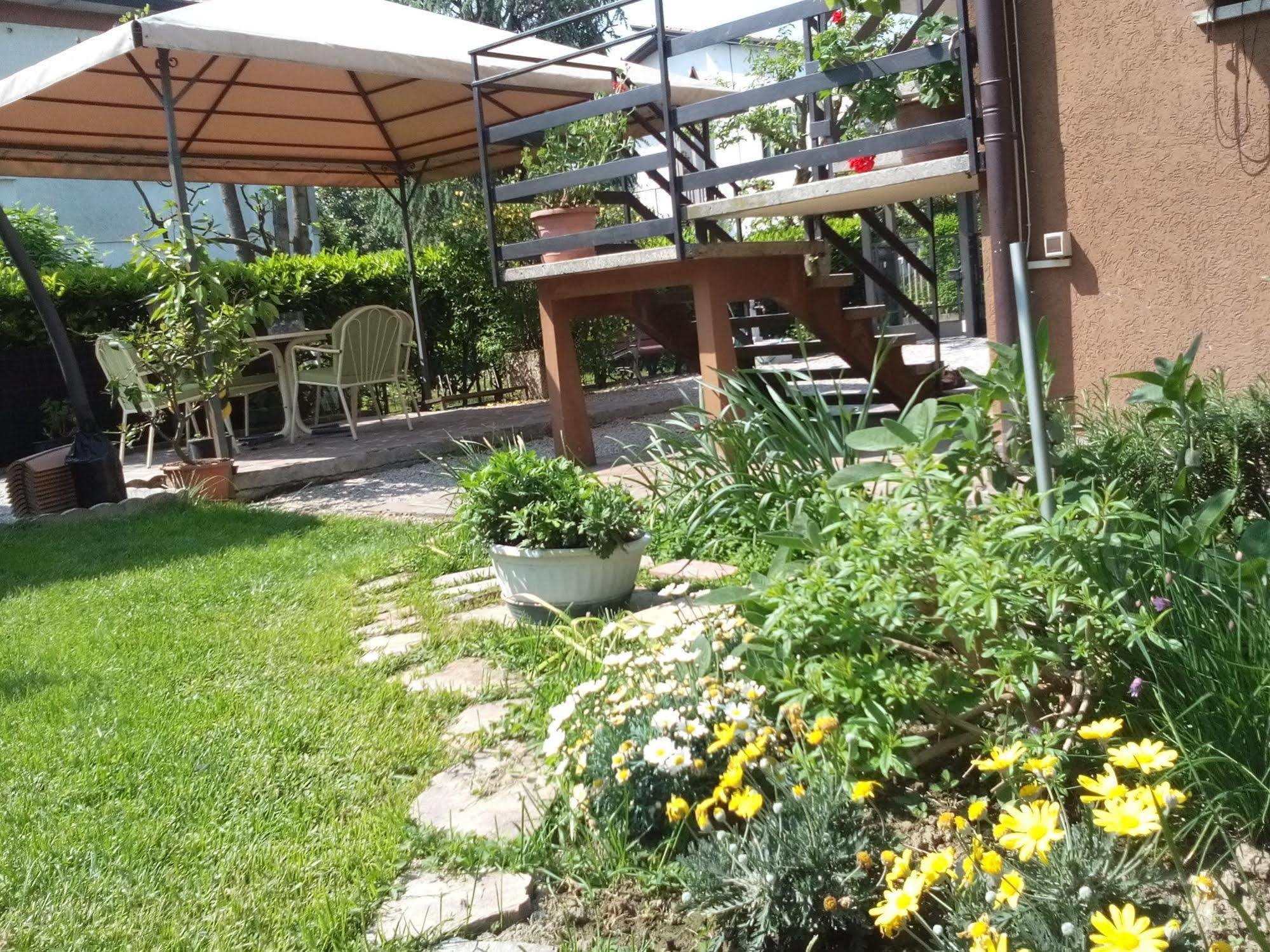 Casa Emanuela Acomodação com café da manhã Piazzola sul Brenta Exterior foto